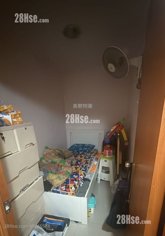长安邨 售盘 2 房 , 1 浴室 349 平方尺 长安邨 售盘 2 房 , 1 浴室 349 平方尺