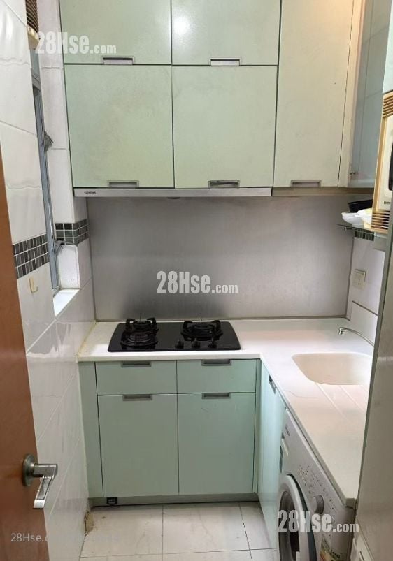 蓝天海岸 租盘 1 房 , 1 浴室 420 平方尺 蓝天海岸 租盘 1 房 , 1 浴室 420 平方尺