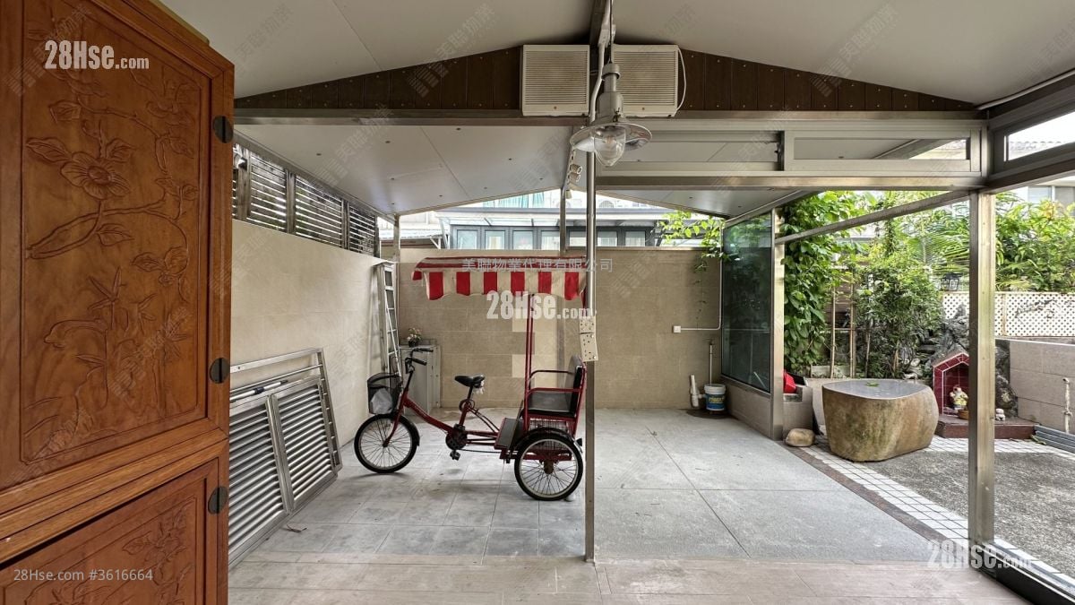 锦绣花园 售盘 3 房 , 2 浴室 962 平方尺 锦绣花园 售盘 3 房 , 2 浴室 962 平方尺