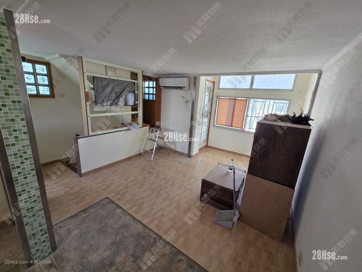 锦绣花园 售盘 3 房 , 2 浴室 962 平方尺 锦绣花园 售盘 3 房 , 2 浴室 962 平方尺