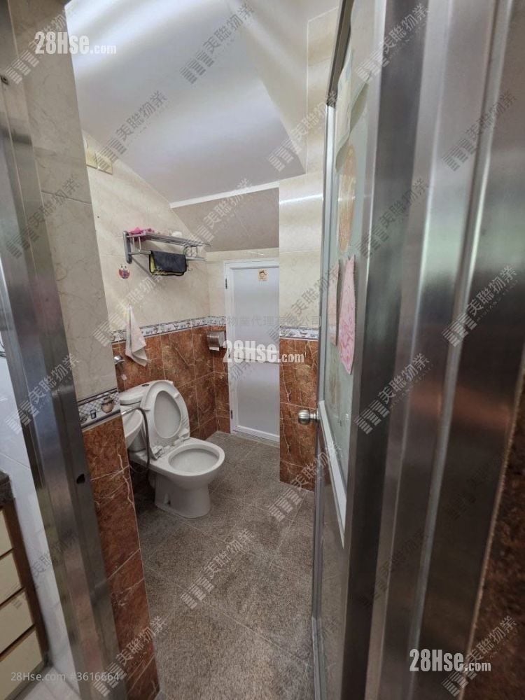 锦绣花园 售盘 3 房 , 2 浴室 962 平方尺 锦绣花园 售盘 3 房 , 2 浴室 962 平方尺