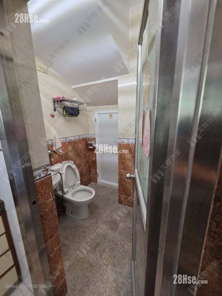 锦绣花园 售盘 3 房 , 2 浴室 962 平方尺 锦绣花园 售盘 3 房 , 2 浴室 962 平方尺