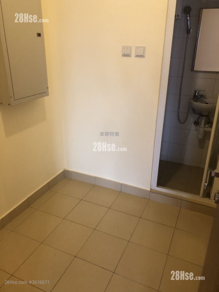 Grand Yoho Sell 3 Bedrooms , 2 Bathrooms 799 ft² Grand Yoho Sell 3 Bedrooms , 2 Bathrooms 799 ft²