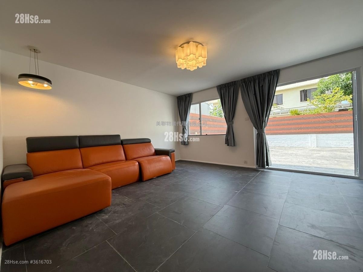 Fairview Park Rental 3 Bedrooms , 2 Bathrooms 1,100 ft²