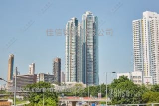 御豪門 售盤 3 房 , 2 浴室 856 平方呎 御豪門 售盤 3 房 , 2 浴室 856 平方呎