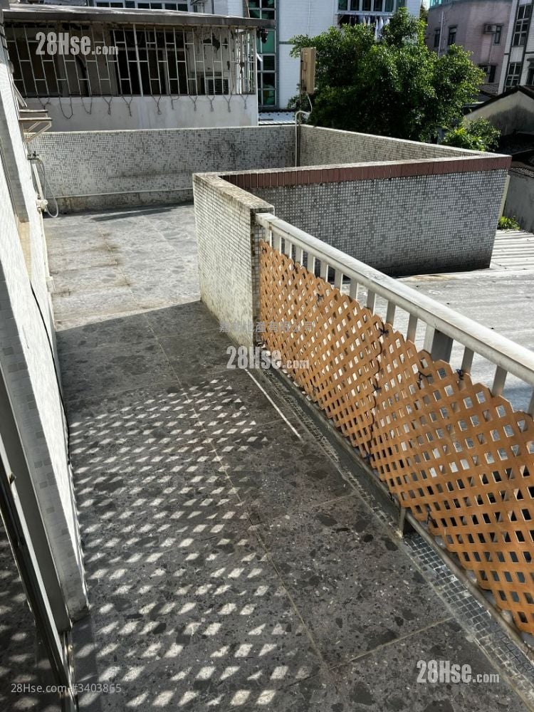 村屋 租盤 1 房 , 1 浴室 350 平方呎 村屋 租盤 1 房 , 1 浴室 350 平方呎