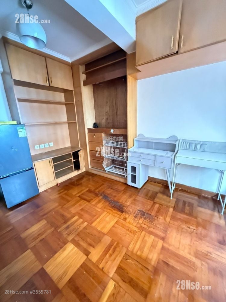 Lai Tong Building Rental 1 Bedroom , 1 Bathroom 243 ft² Lai Tong Building Rental 1 Bedroom , 1 Bathroom 243 ft²