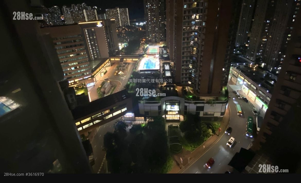 Wai Wah Centre Rental 2 Bedrooms , 1 Bathroom 297 ft² Wai Wah Centre Rental 2 Bedrooms , 1 Bathroom 297 ft²