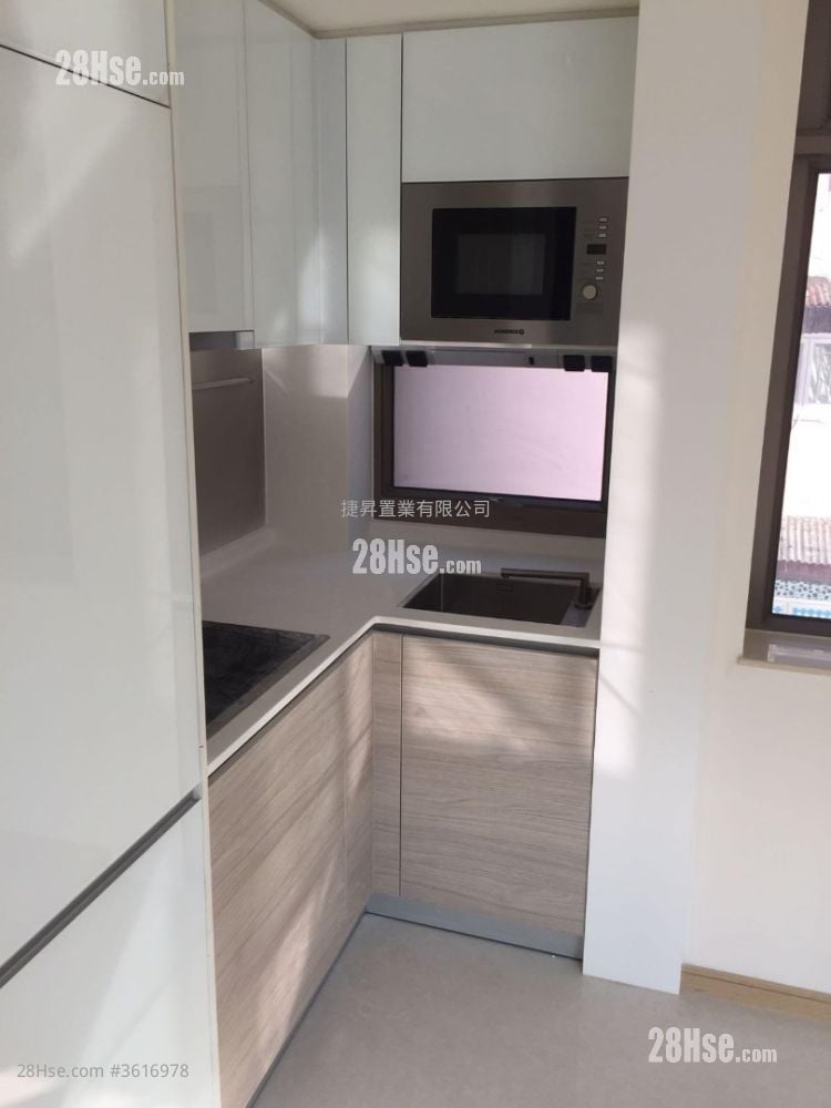Viva Sell 1 Bedroom 339 ft² Viva Sell 1 Bedroom 339 ft²