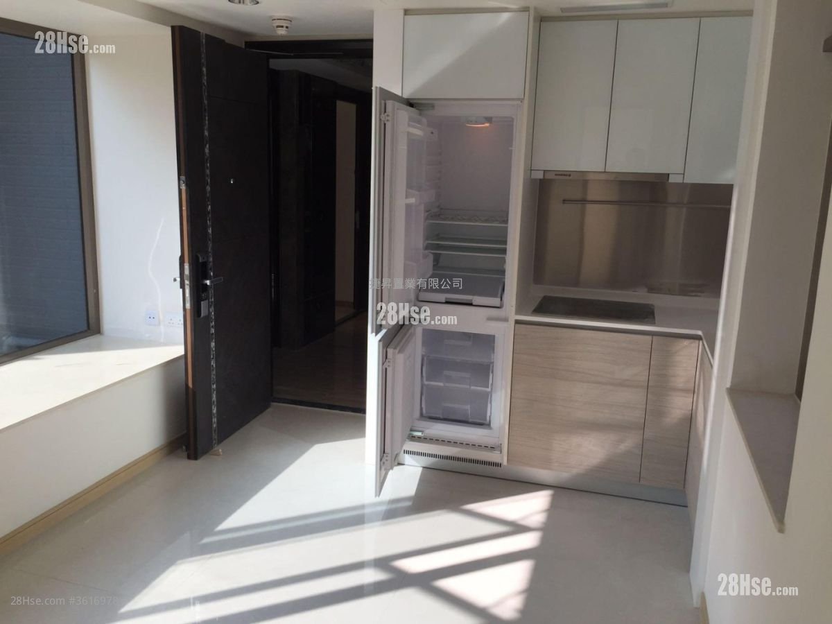 Viva Sell 1 Bedroom 339 ft² Viva Sell 1 Bedroom 339 ft²