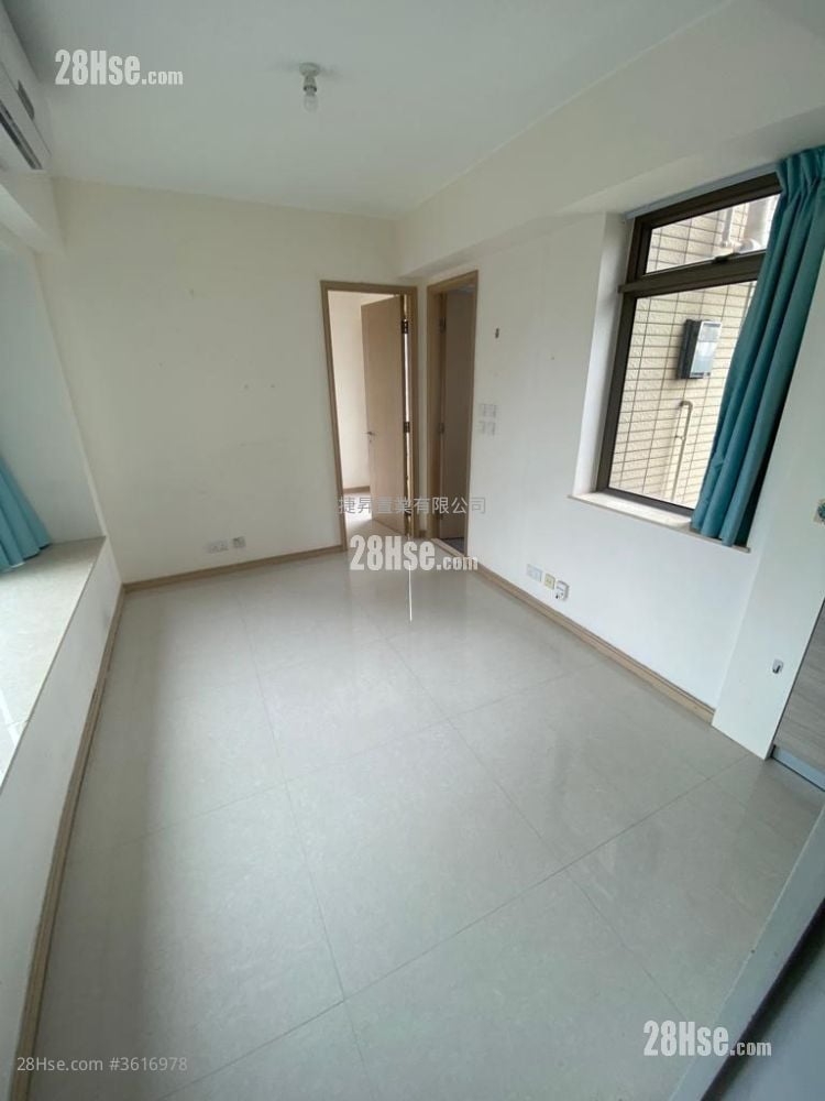 Viva Sell 1 Bedroom 339 ft² Viva Sell 1 Bedroom 339 ft²