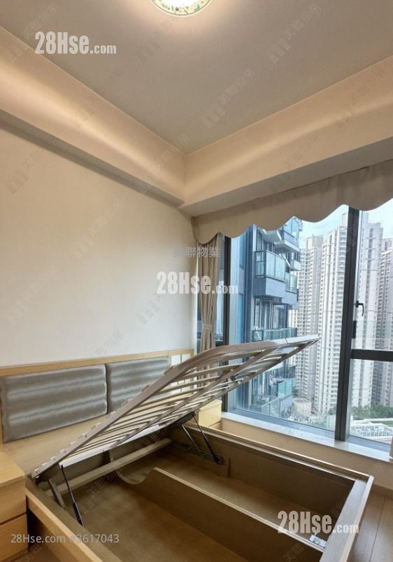 Twin Peaks Sell 2 Bedrooms , 1 Bathroom 461 ft² Twin Peaks Sell 2 Bedrooms , 1 Bathroom 461 ft²