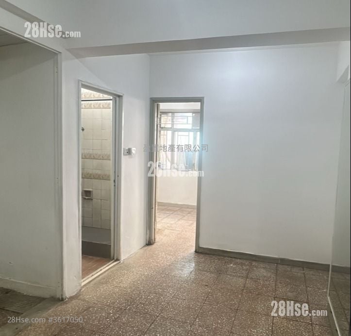 Kam Fu Building Sell 1 Bedroom 245 ft² Kam Fu Building Sell 1 Bedroom 245 ft²