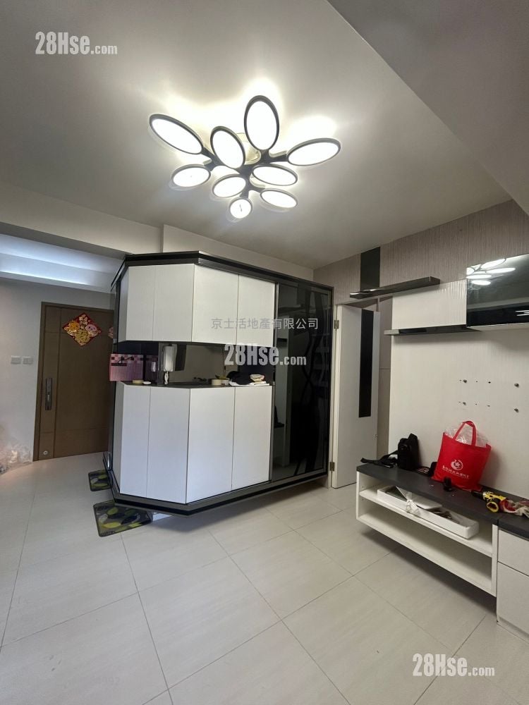 富嘉花园 租盘 2 房 , 1 浴室 426 平方尺