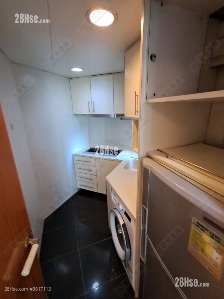 kitchen: Central Park Sell 2 Bedrooms 476 ft² kitchen: Central Park Sell 2 Bedrooms 476 ft²