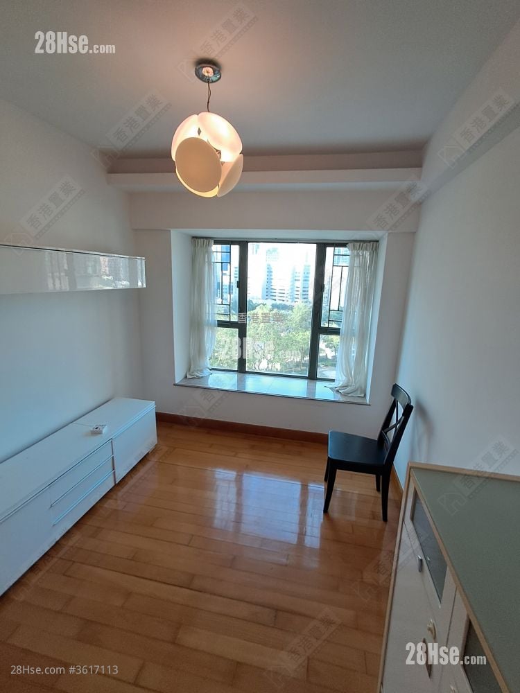 Central Park Sell 2 Bedrooms 476 ft²