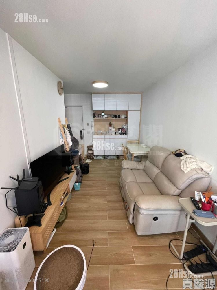Yung Ming Court Sell 1 Bedroom 375 ft²