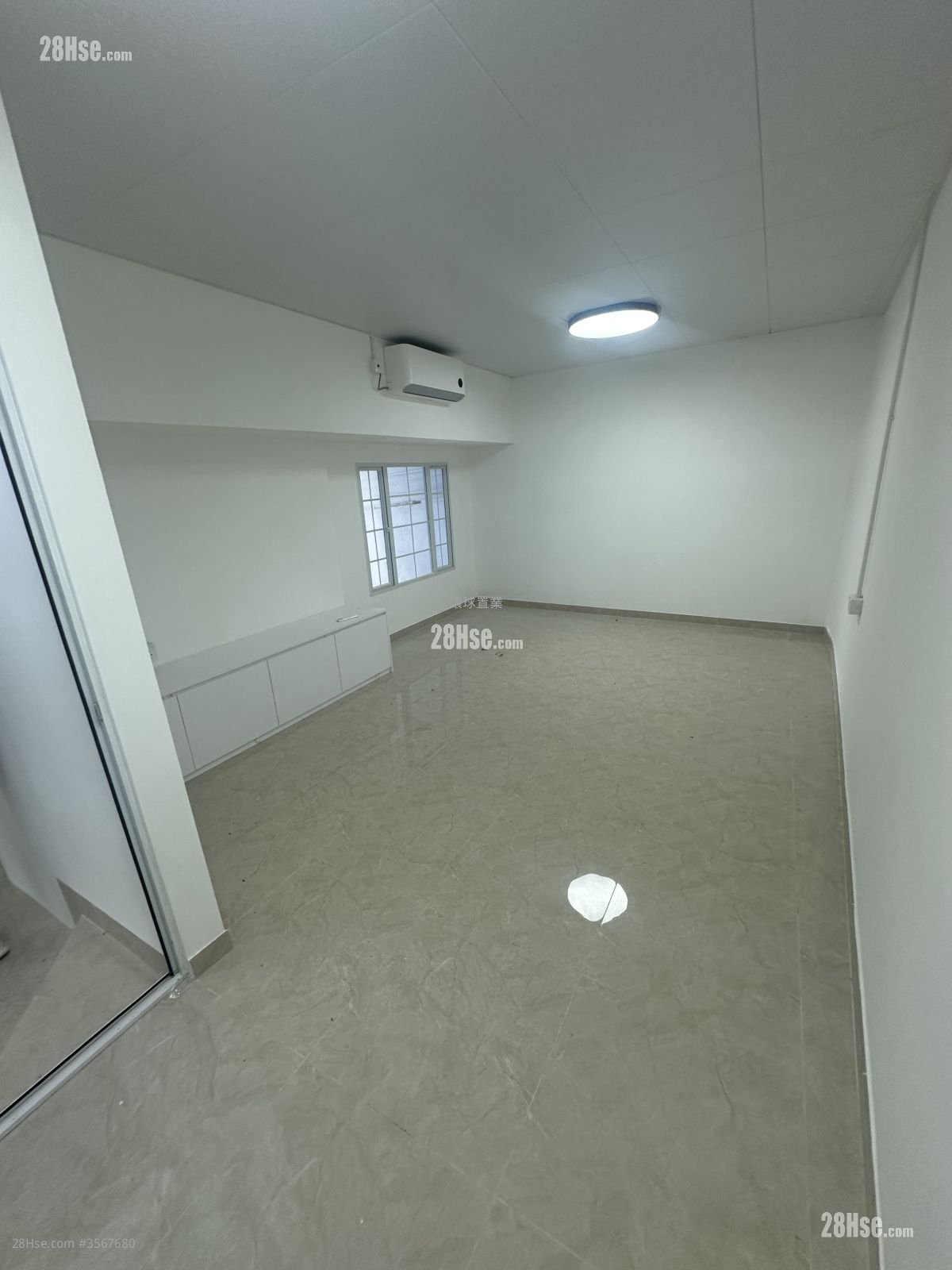 Village Rental 2 Bedrooms , 1 Bathroom 700 ft² Village Rental 2 Bedrooms , 1 Bathroom 700 ft²