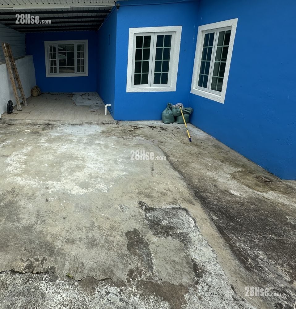 Village Rental 2 Bedrooms , 1 Bathroom 700 ft² Village Rental 2 Bedrooms , 1 Bathroom 700 ft²