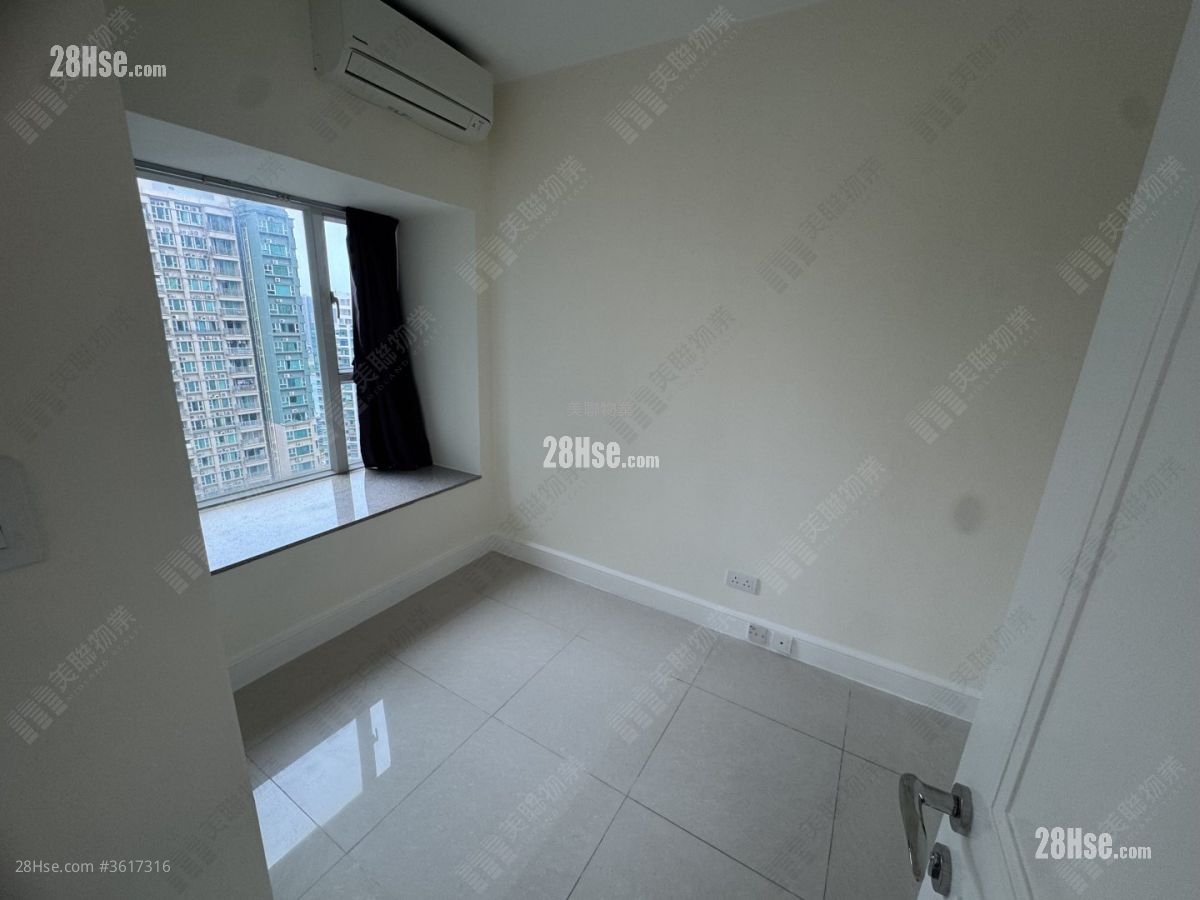 城中駅 售盤 3 房 594 平方呎 城中駅 售盤 3 房 594 平方呎