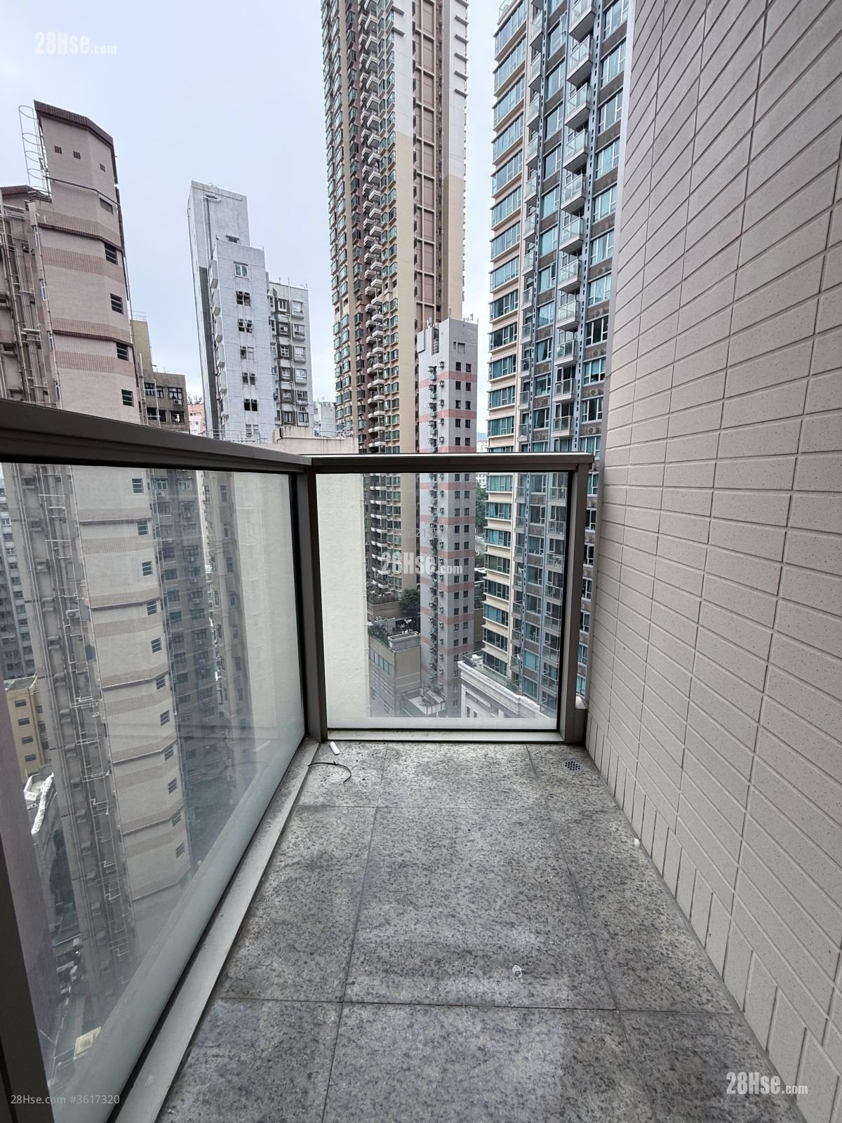 The Avenue Rental Studio , 1 Bathroom 346 ft² The Avenue Rental Studio , 1 Bathroom 346 ft²