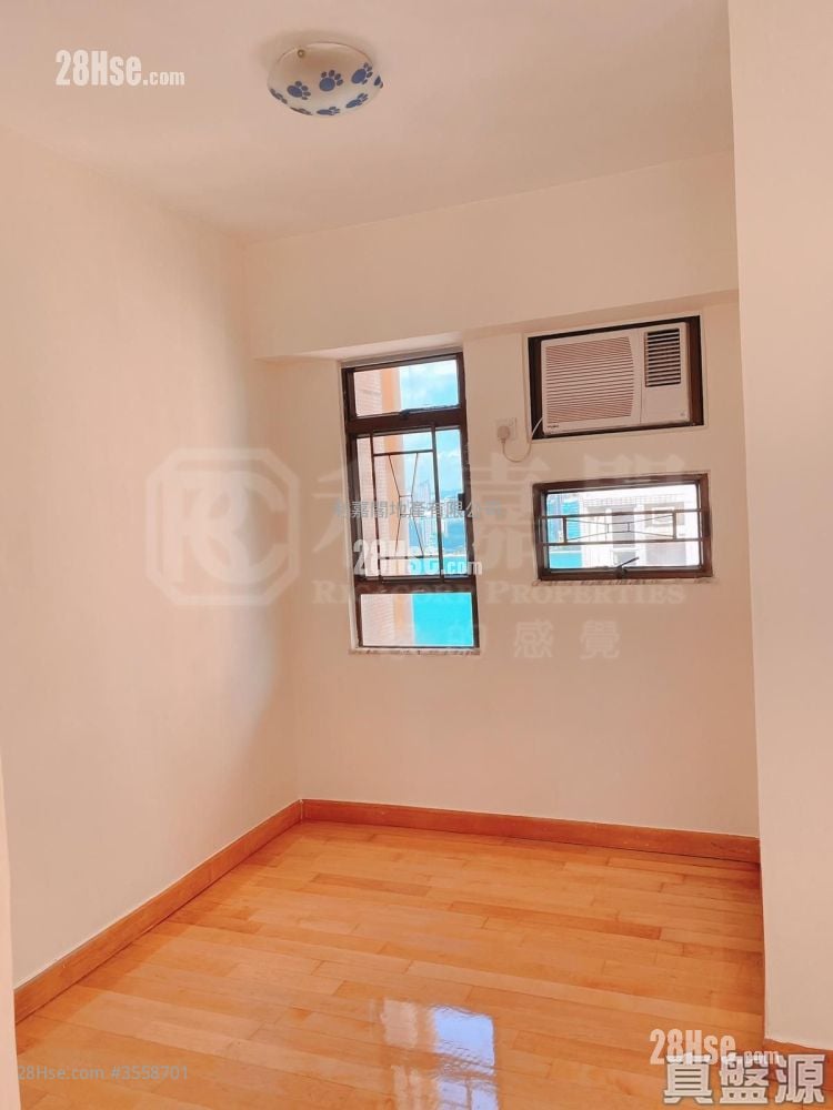 Circle Court Sell 2 Bedrooms , 1 Bathroom 296 ft² Circle Court Sell 2 Bedrooms , 1 Bathroom 296 ft²