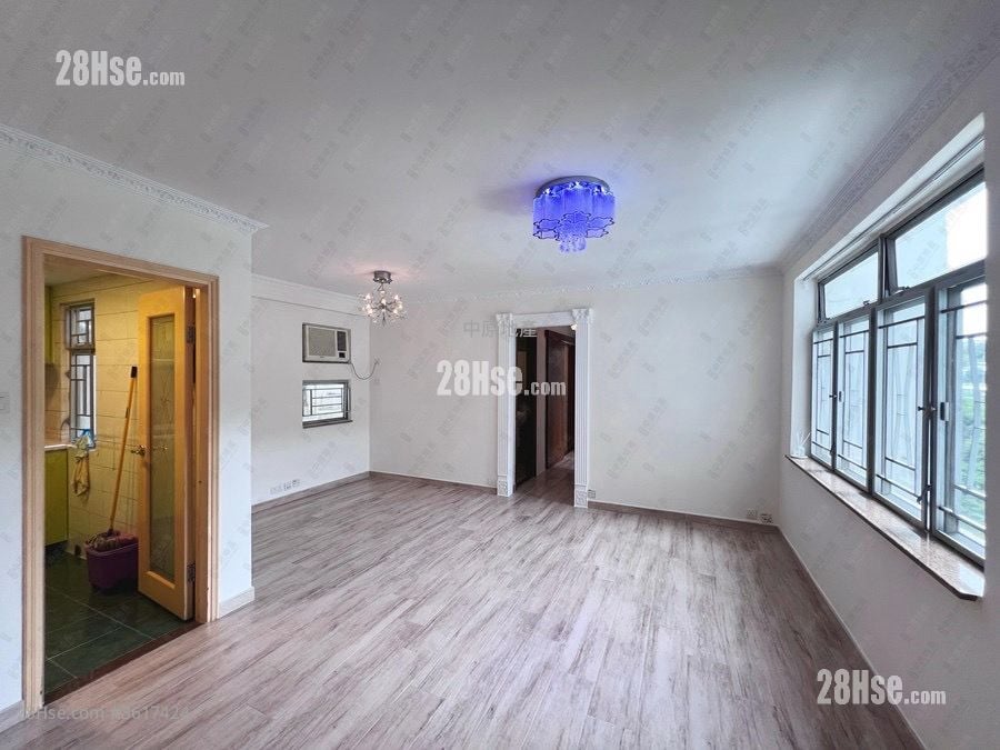 麗城花園 售盤 3 房 , 2 浴室 644 平方呎 麗城花園 售盤 3 房 , 2 浴室 644 平方呎