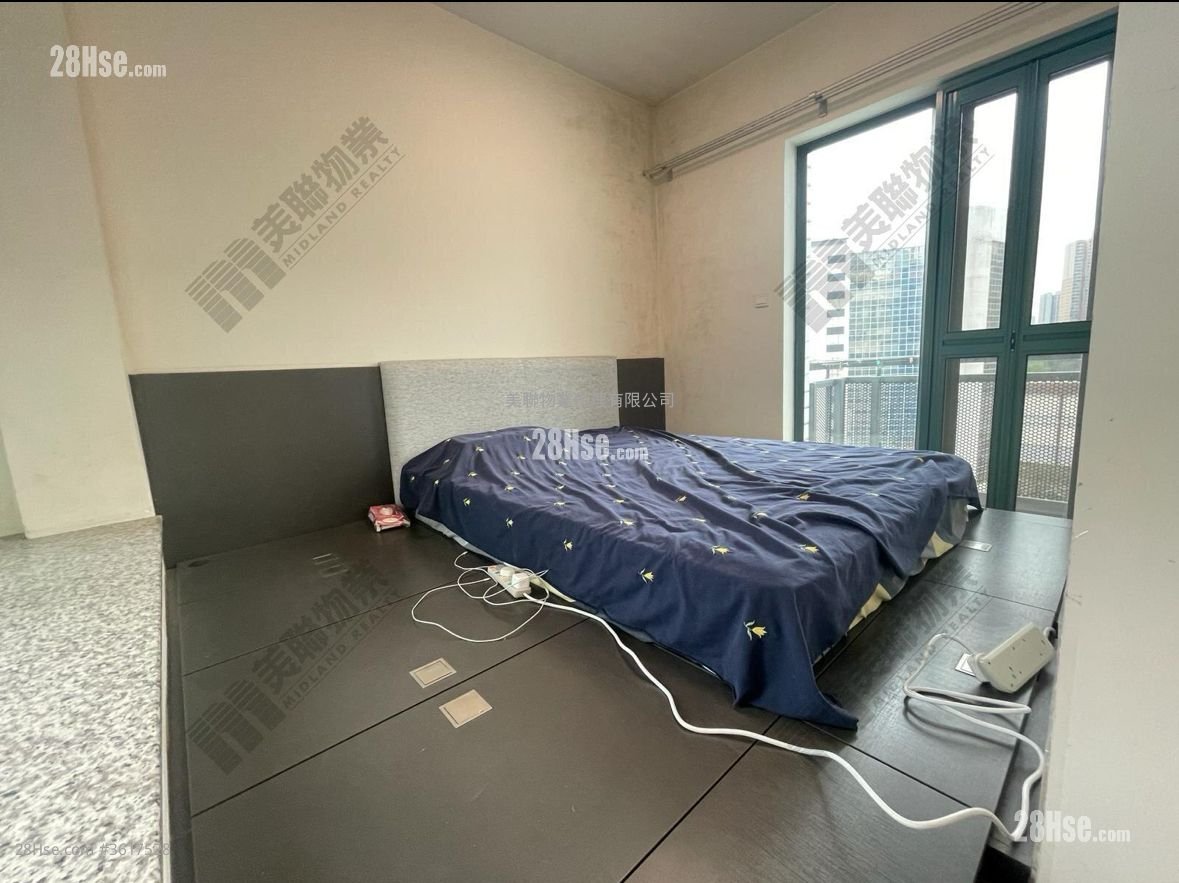 The Rise Sell 3 Bedrooms 749 ft² The Rise Sell 3 Bedrooms 749 ft²