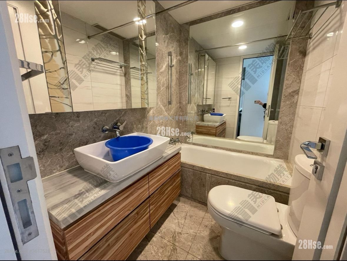 The Rise Sell 3 Bedrooms 749 ft² The Rise Sell 3 Bedrooms 749 ft²