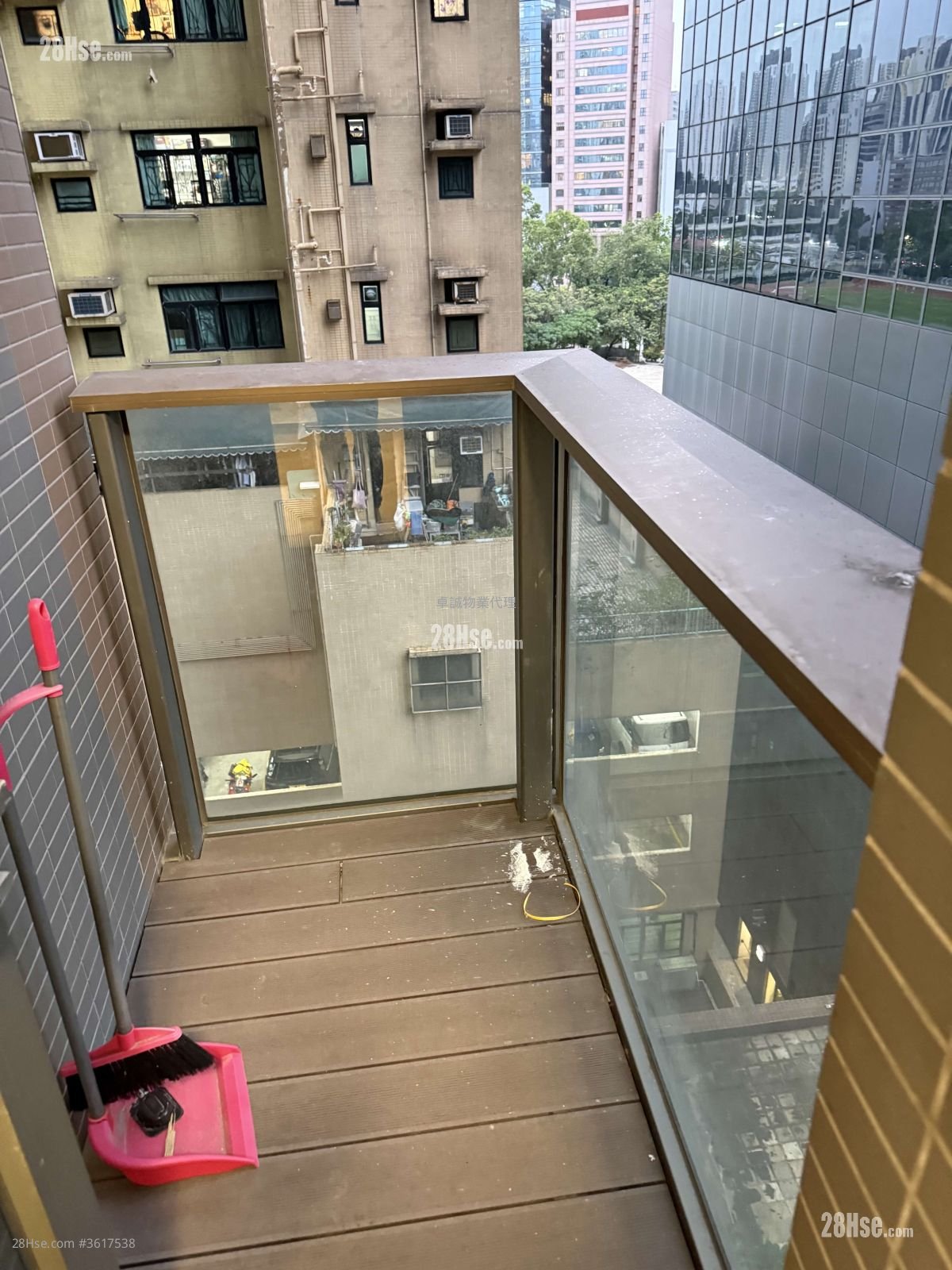 晓悦 租盘 1 浴室 220 平方尺 晓悦 租盘 1 浴室 220 平方尺