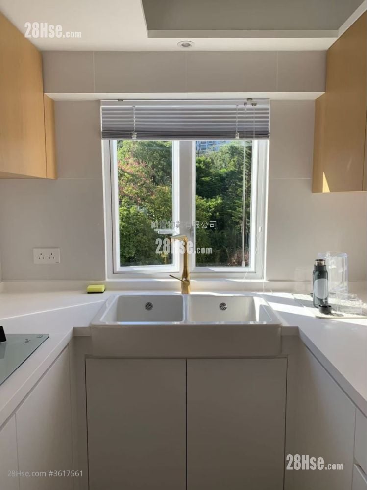 寶馬山花園 售盤 845 平方呎 寶馬山花園 售盤 845 平方呎