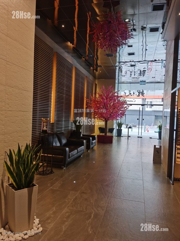 Canaryside Rental 2 Bedrooms , 2 Bathrooms 666 ft² Canaryside Rental 2 Bedrooms , 2 Bathrooms 666 ft²