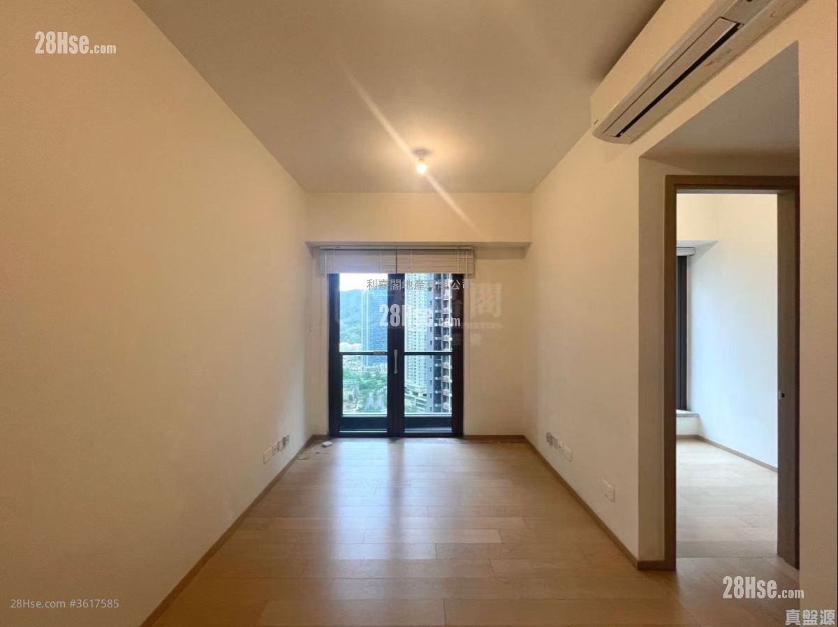 Lp6 Sell 2 Bedrooms , 1 Bathroom 525 ft² Lp6 Sell 2 Bedrooms , 1 Bathroom 525 ft²