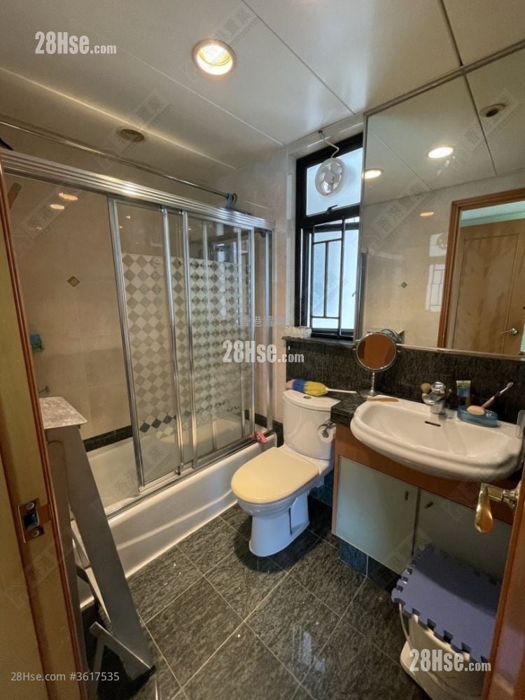 Park Island Sell 3 Bedrooms , 2 Bathrooms 710 ft² Park Island Sell 3 Bedrooms , 2 Bathrooms 710 ft²