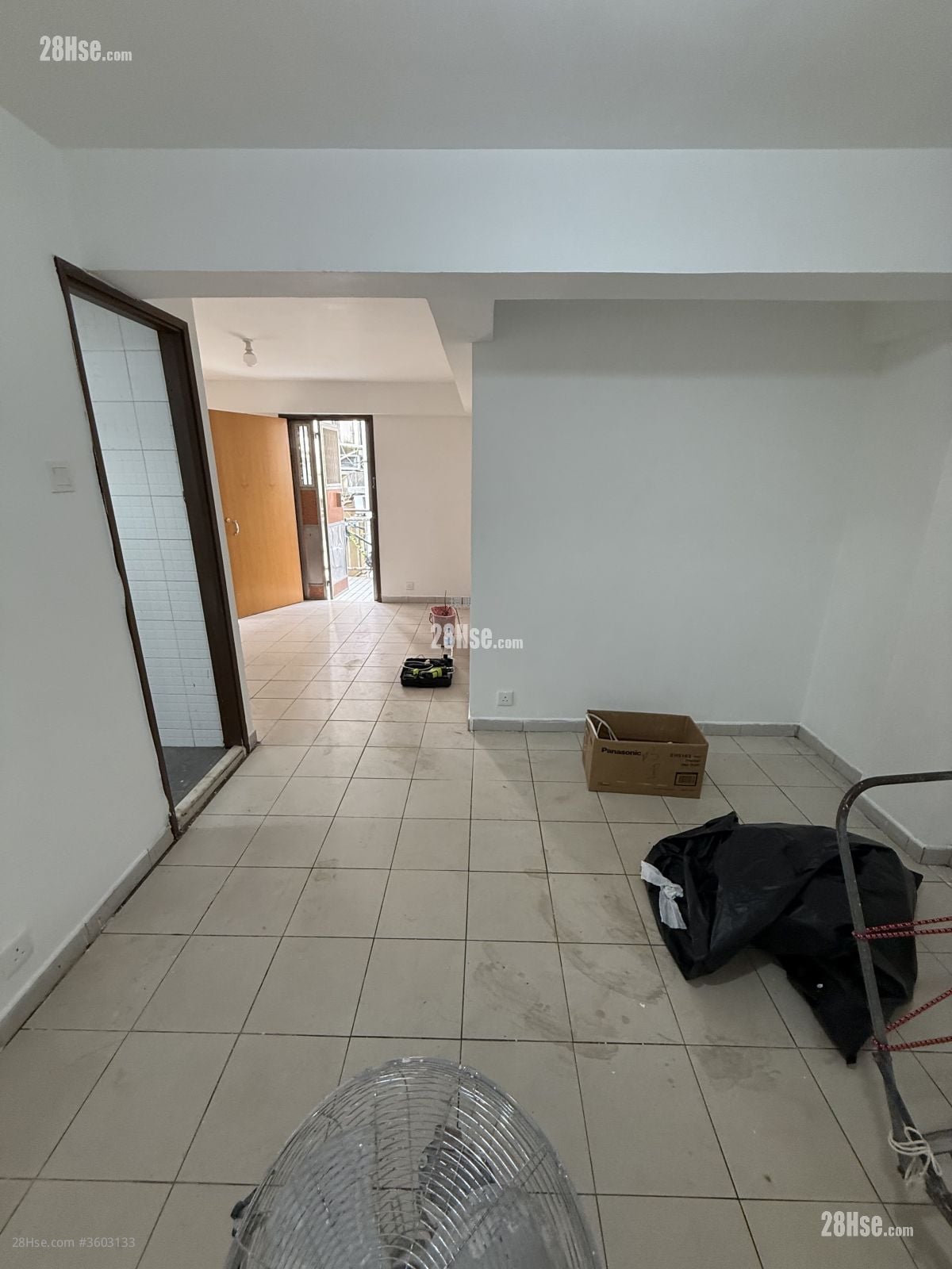 Village Sell 5+ Bedrooms , 3 Bathrooms 1,500 ft²