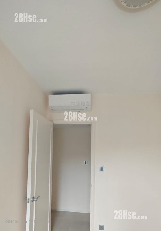 Symphony Bay Rental 1,151 ft² Symphony Bay Rental 1,151 ft²