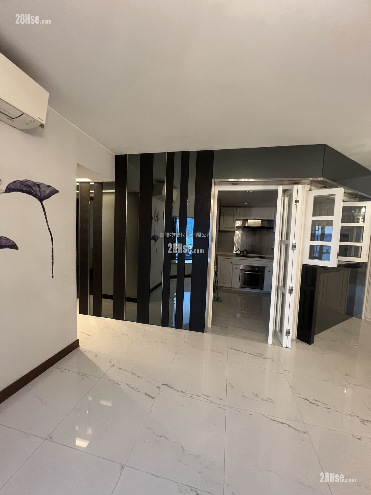 維港灣 租盤 4 房 , 2 浴室 894 平方呎 維港灣 租盤 4 房 , 2 浴室 894 平方呎