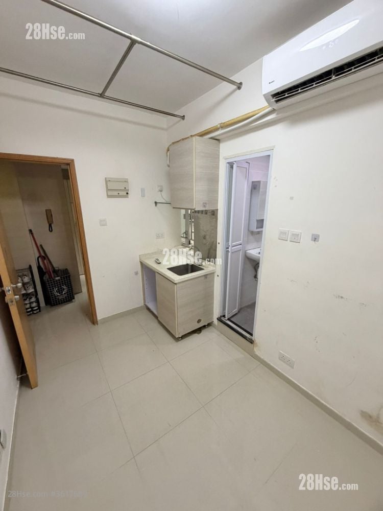 Chinese Mansion Rental Studio , 1 Bathroom 120 ft² Chinese Mansion Rental Studio , 1 Bathroom 120 ft²