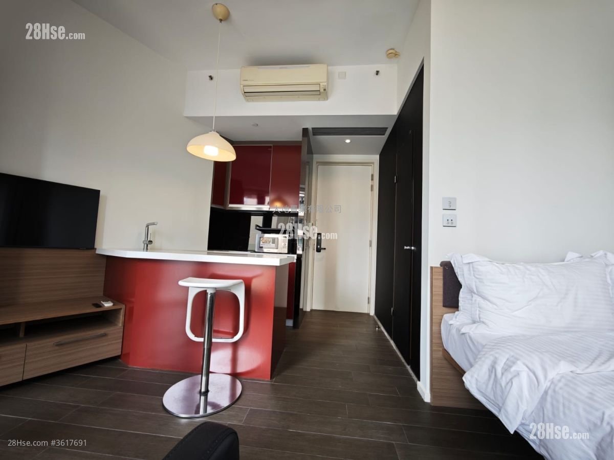 Queen's Cube Rental Studio , 1 Bathroom 279 ft² Queen's Cube Rental Studio , 1 Bathroom 279 ft²