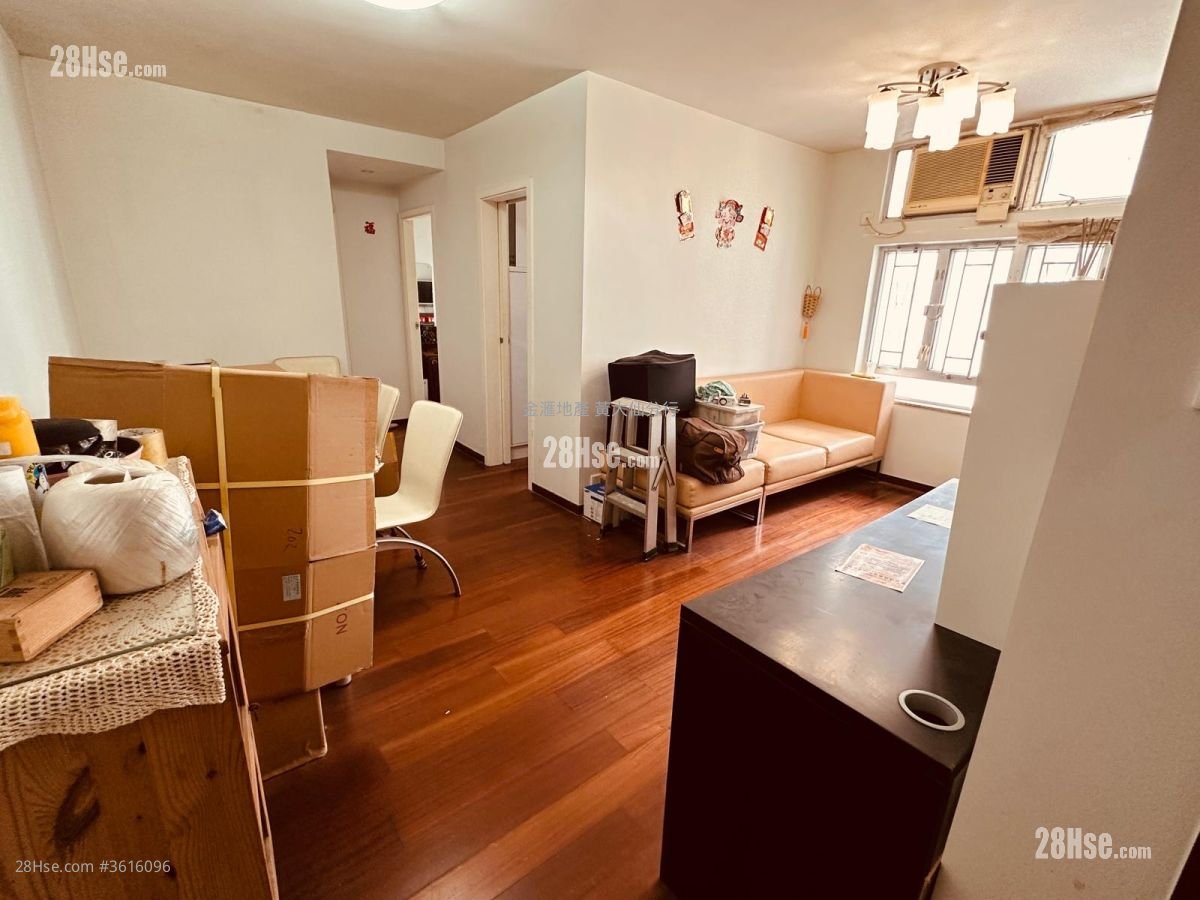 Tsz Oi Court Sell 2 Bedrooms 554 ft² Tsz Oi Court Sell 2 Bedrooms 554 ft²