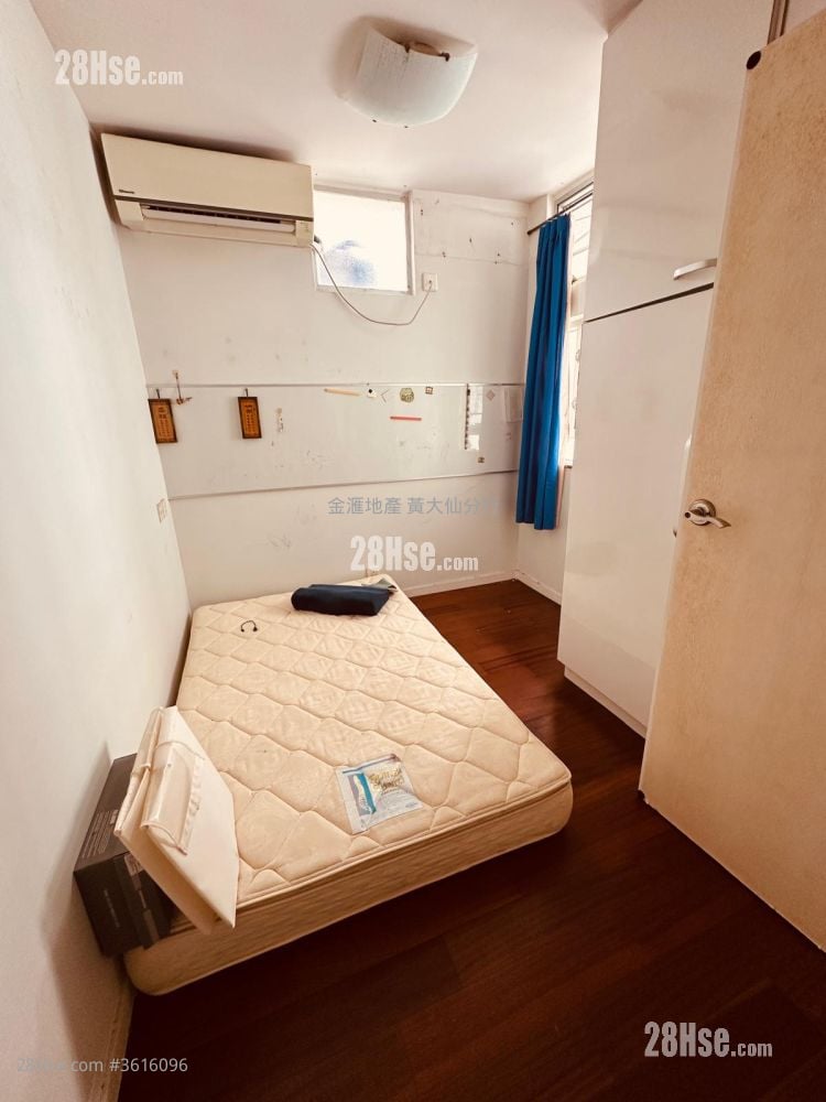 Tsz Oi Court Sell 2 Bedrooms 554 ft² Tsz Oi Court Sell 2 Bedrooms 554 ft²