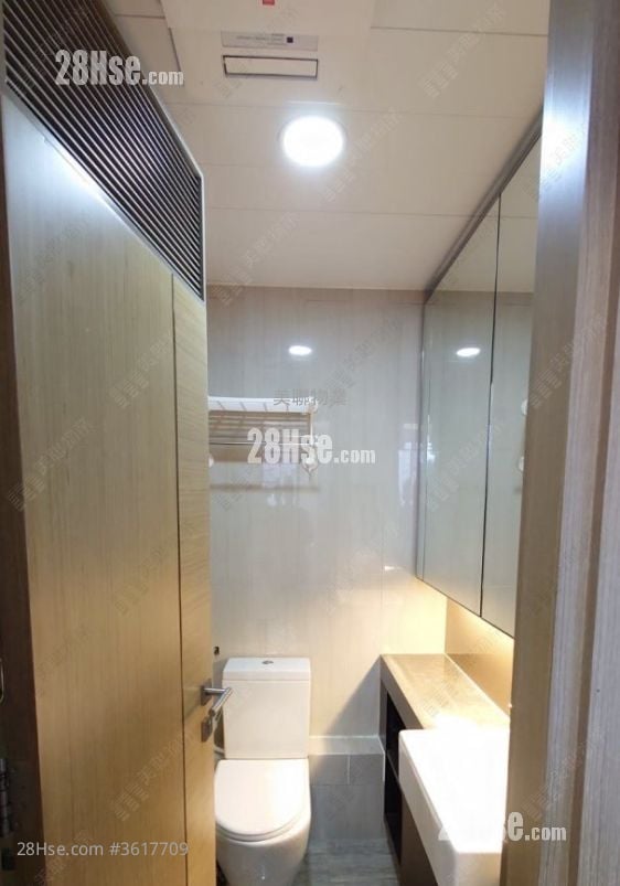 The Reach Sell 2 Bedrooms , 1 Bathroom 403 ft² The Reach Sell 2 Bedrooms , 1 Bathroom 403 ft²