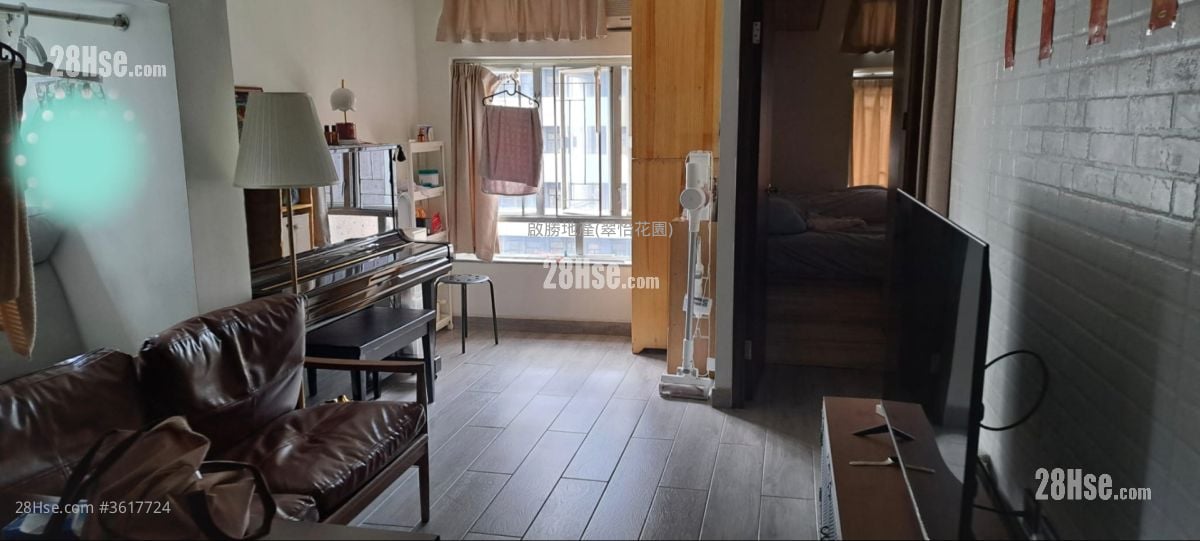 Greenfield Garden Rental 2 Bedrooms , 1 Bathroom 368 ft²