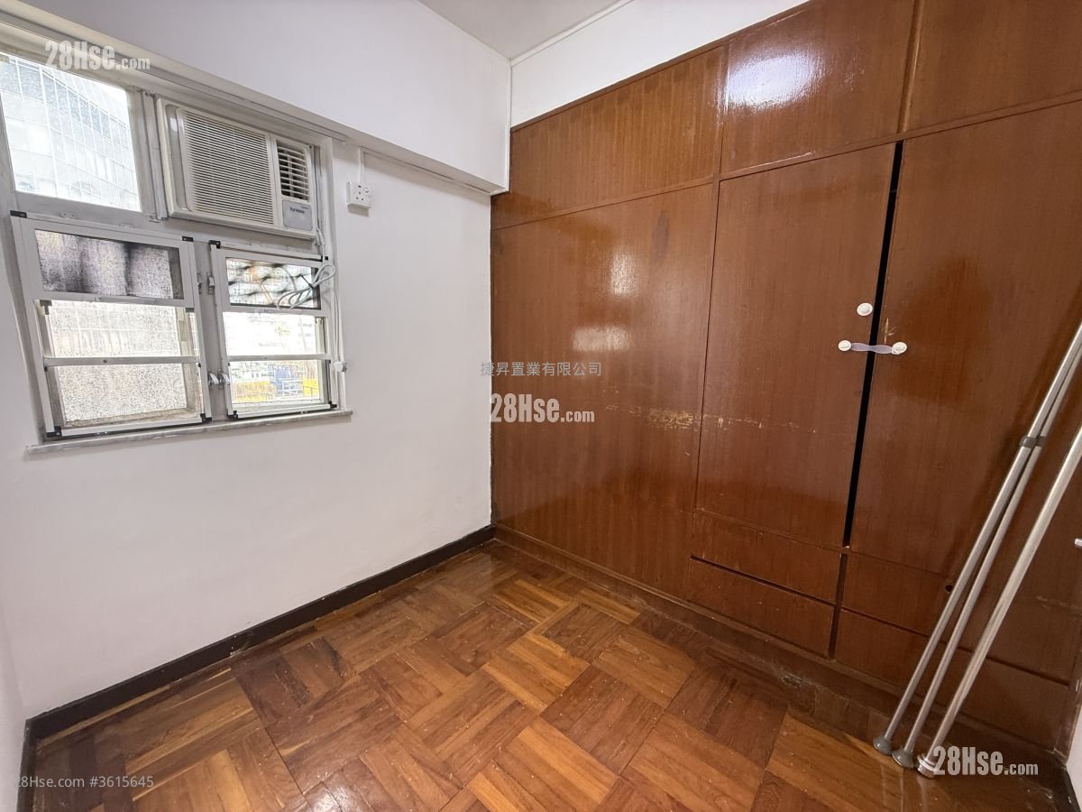 隆基大樓 售盤 2 房 , 1 浴室 312 平方呎 隆基大樓 售盤 2 房 , 1 浴室 312 平方呎