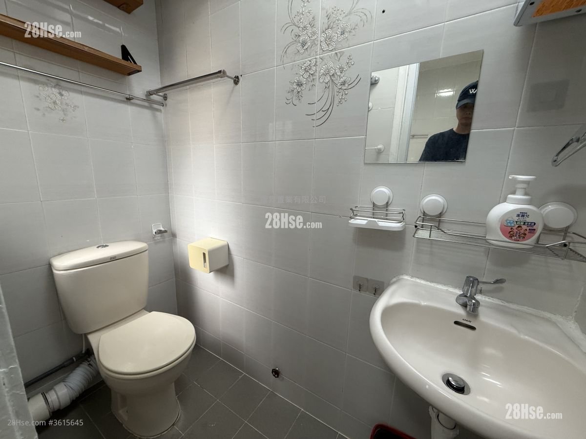 隆基大樓 售盤 2 房 , 1 浴室 312 平方呎 隆基大樓 售盤 2 房 , 1 浴室 312 平方呎