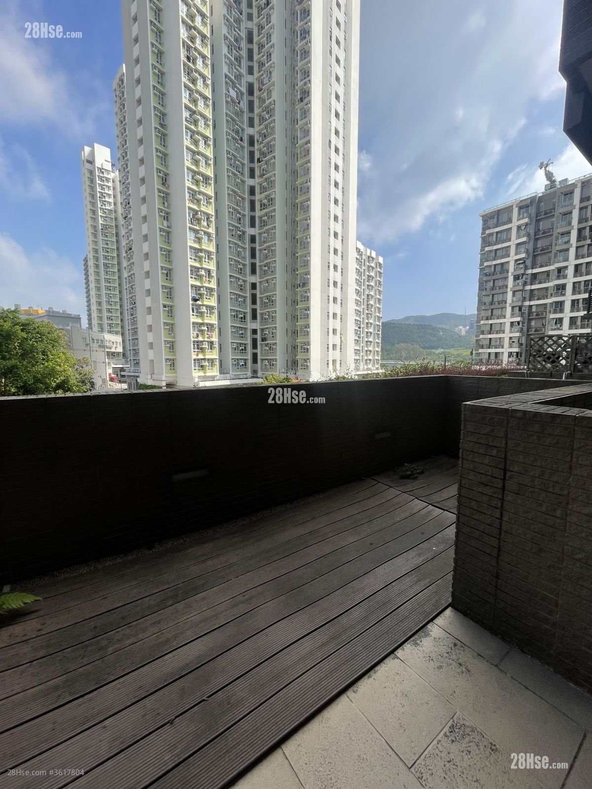 The Papillons Rental 474 ft²