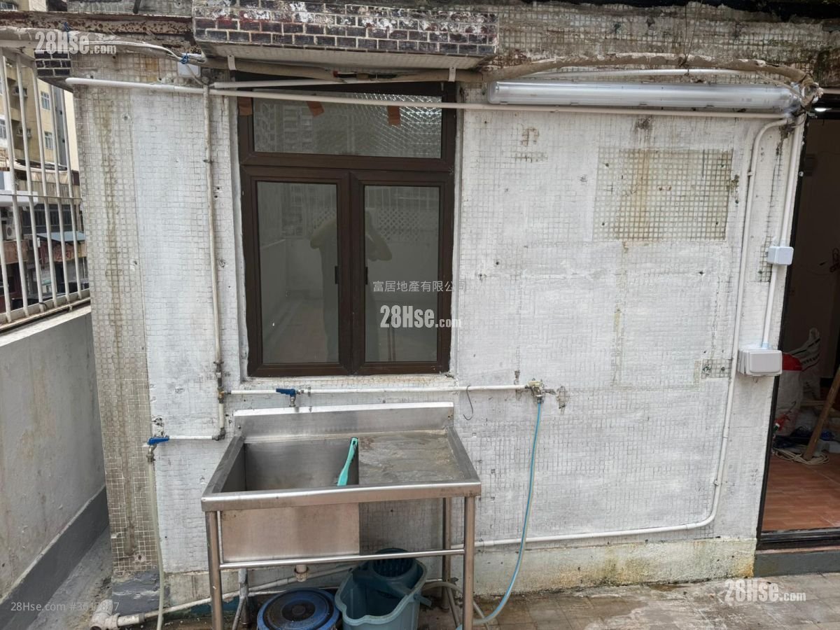 康福楼 租盘 2 房 , 1 浴室 283 平方尺 康福楼 租盘 2 房 , 1 浴室 283 平方尺