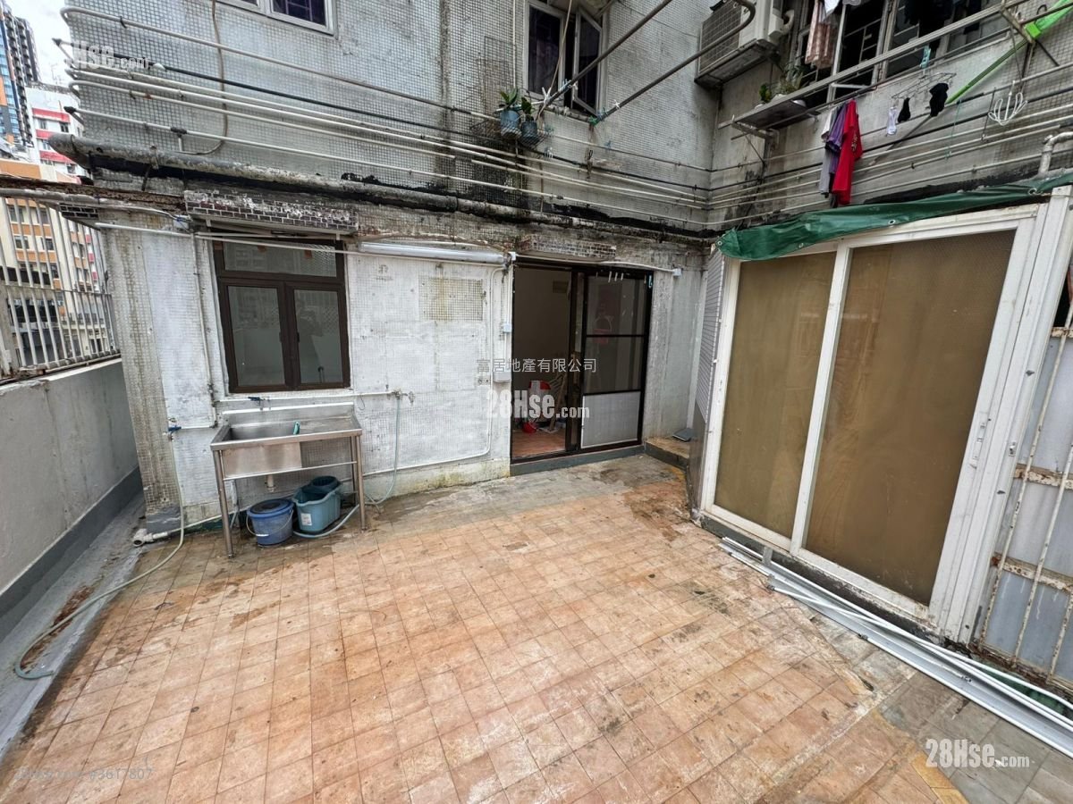 康福楼 租盘 2 房 , 1 浴室 283 平方尺 康福楼 租盘 2 房 , 1 浴室 283 平方尺