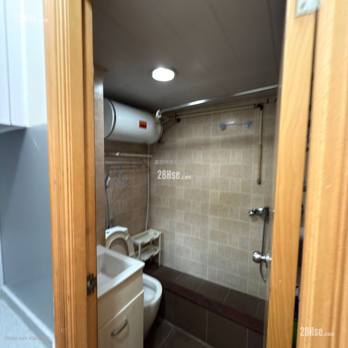 康福楼 租盘 2 房 , 1 浴室 283 平方尺 康福楼 租盘 2 房 , 1 浴室 283 平方尺