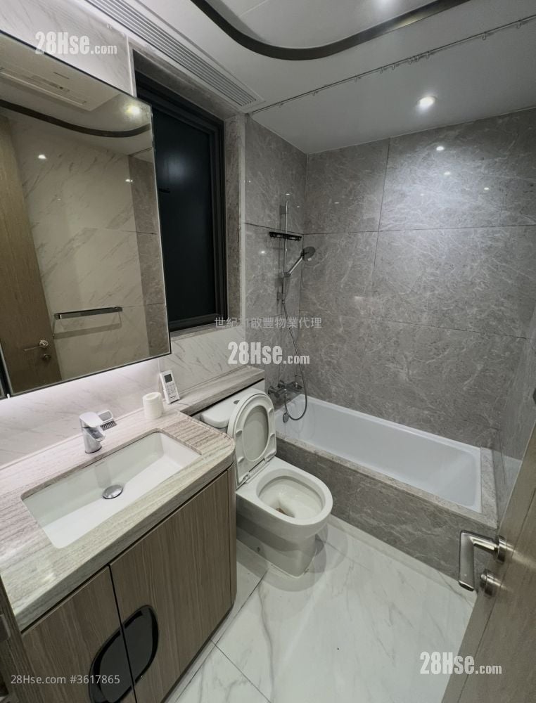 Upper River Bank Rental 2 Bedrooms , 1 Bathroom 466 ft² Upper River Bank Rental 2 Bedrooms , 1 Bathroom 466 ft²